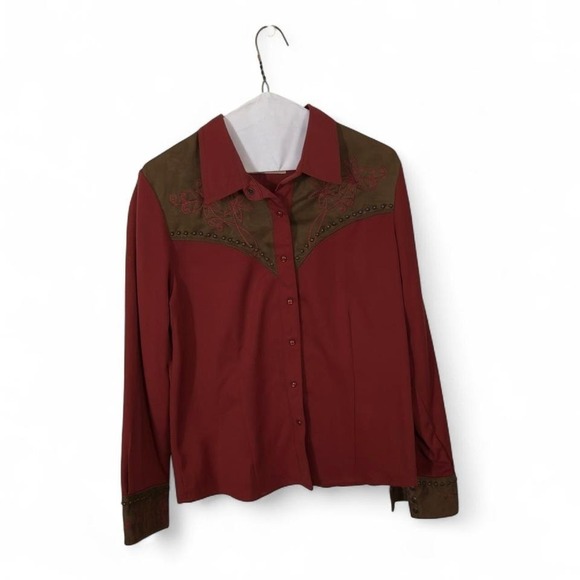 Scully Tops - Scully - Western Embroidered Snap Shirt - Women's M - Red Brown Rodeo Yoke